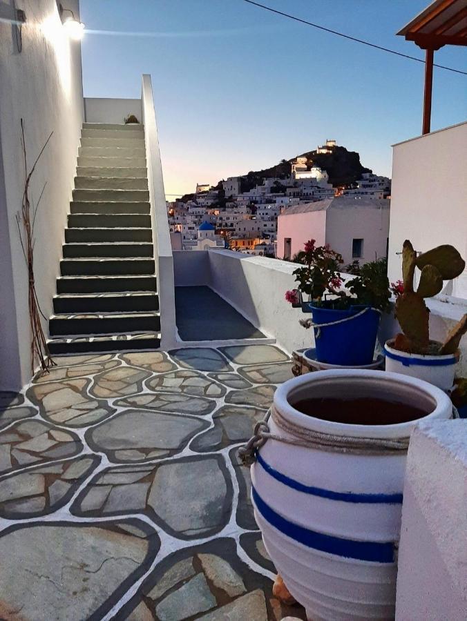 George'S Place Иос Экстерьер фото