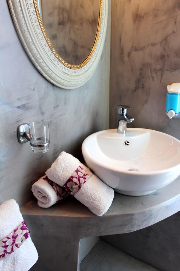 George'S Place Иос Экстерьер фото