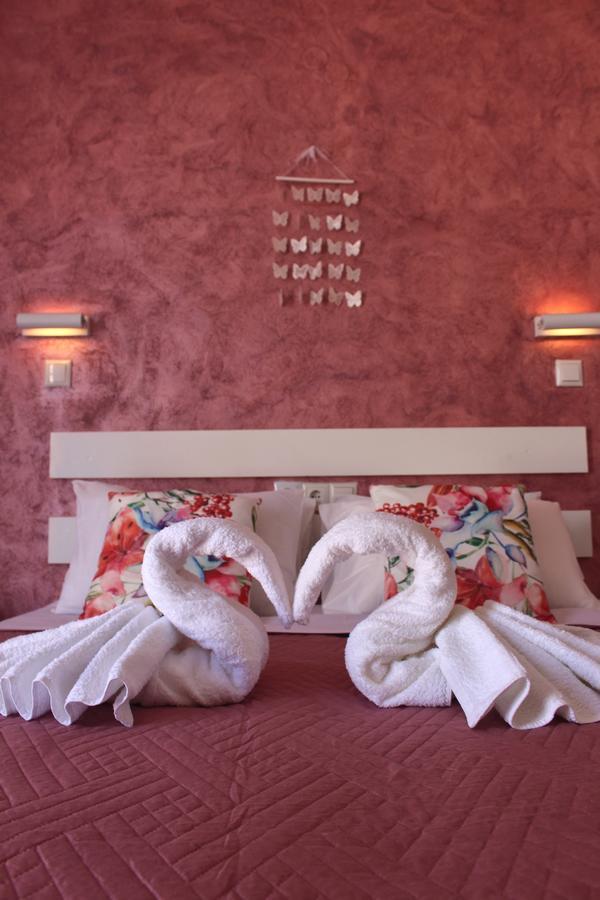 George'S Place Иос Экстерьер фото