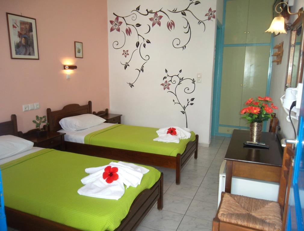 George'S Place Иос Экстерьер фото